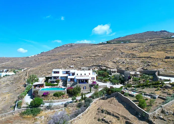 Nautilia - Luxury And Καλαφάτη