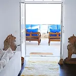 Nautilia - Luxury And Ξενοδοχείο Καλαφάτη