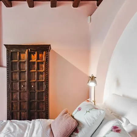 Nautilia - Luxury And Hotel