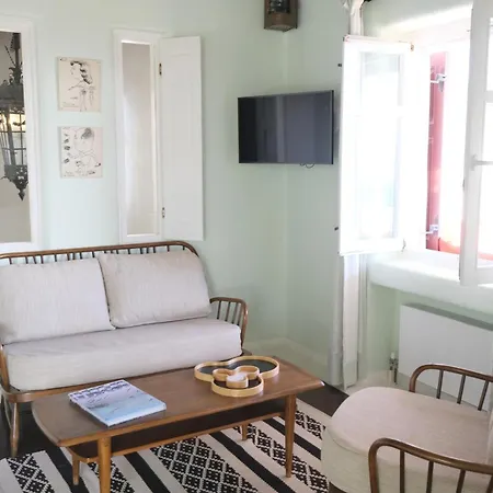 Nautilia - Luxury And