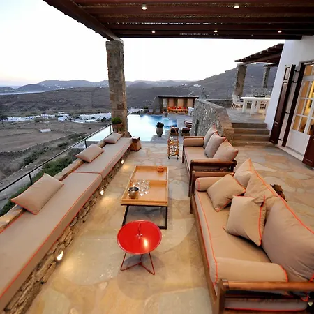 Nautilia - Luxury And Kalafati