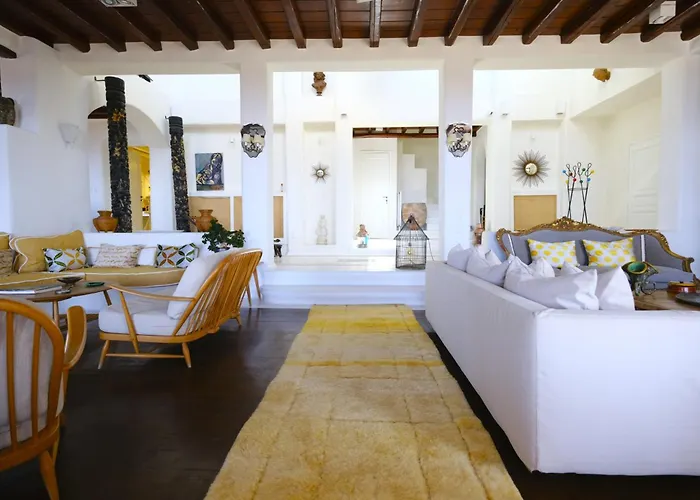 Nautilia - Luxury And Otel 3*