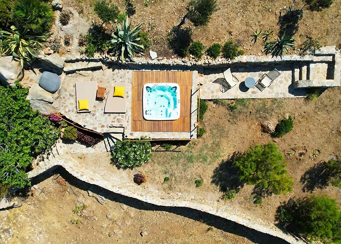 Hotel Nautilia - Luxury And Kalafatis