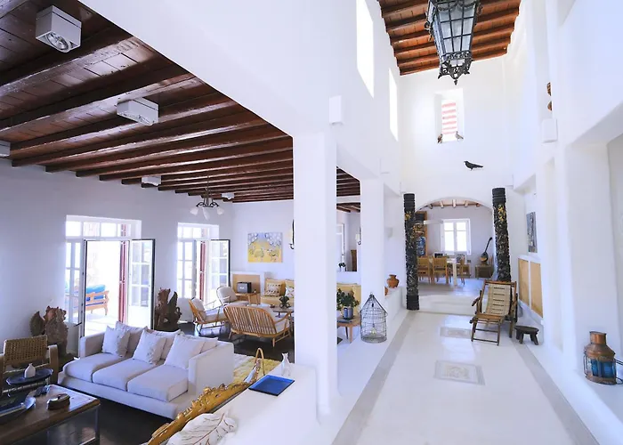 Nautilia - Luxury And Hotel