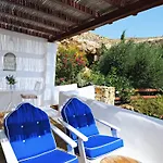 Nautilia - Luxury And Hotel