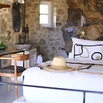 Nautilia - Luxury And Hotel