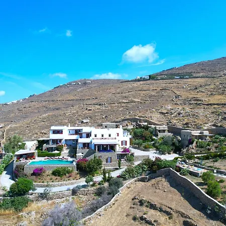 Nautilia - Luxury And Καλαφάτη