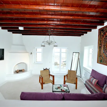 Hotel Nautilia - Luxury Suites&cottages Kalafatis