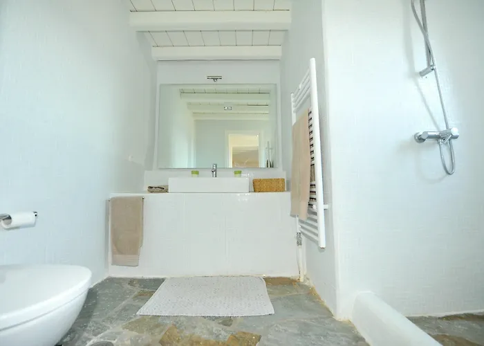 Nautilia - Luxury And 3* Kalafatis