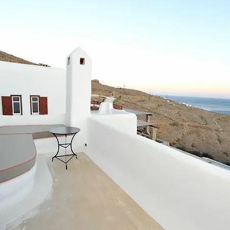 Nautilia - Luxury And Kalafatis